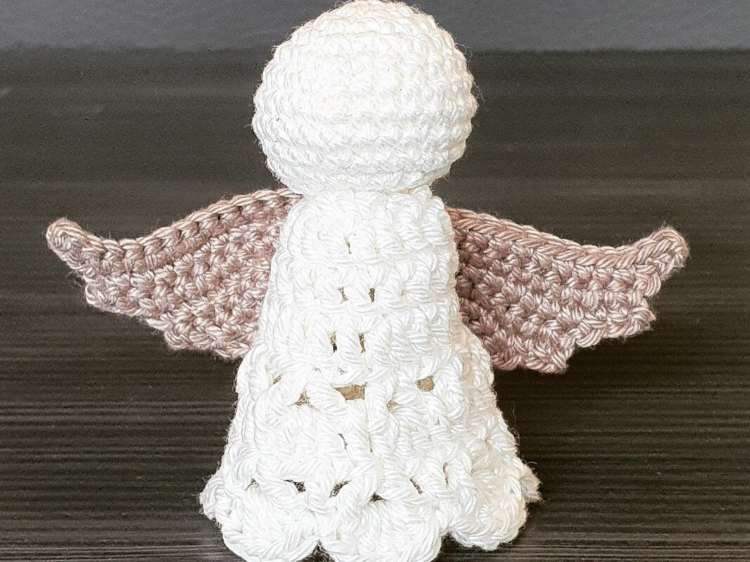 Häkelanleitung Engel DIY Amigurumi Schutzengel häkeln Fotos und