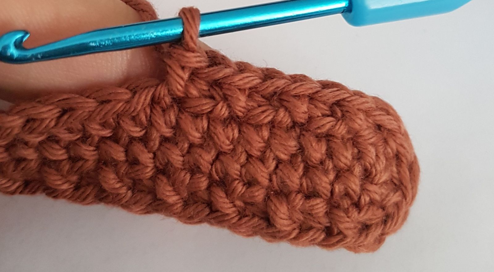 Blog content image for 'Free crochet pattern key case'