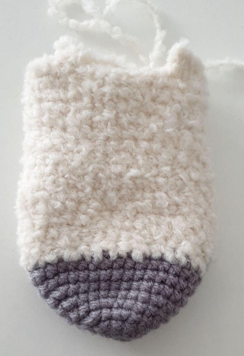 Blog content image for 'Free crochet pattern kids slippers'