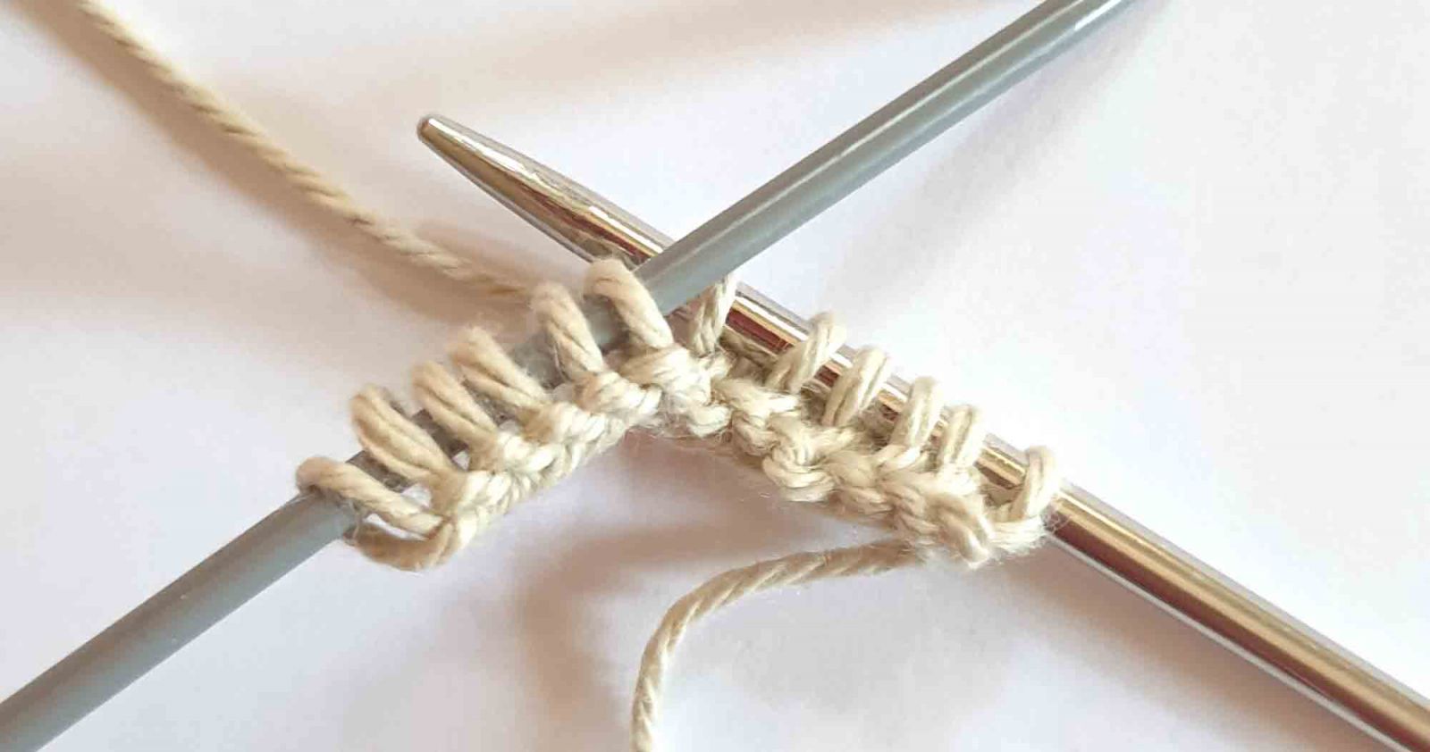 Blog content image for 'Tipps zum Maschenanschlag / 1. Reihe leichter stricken'