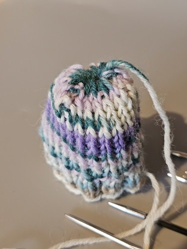 Blog content image for 'Kostenlose Strickanleitung für zwei Eierwärmer'