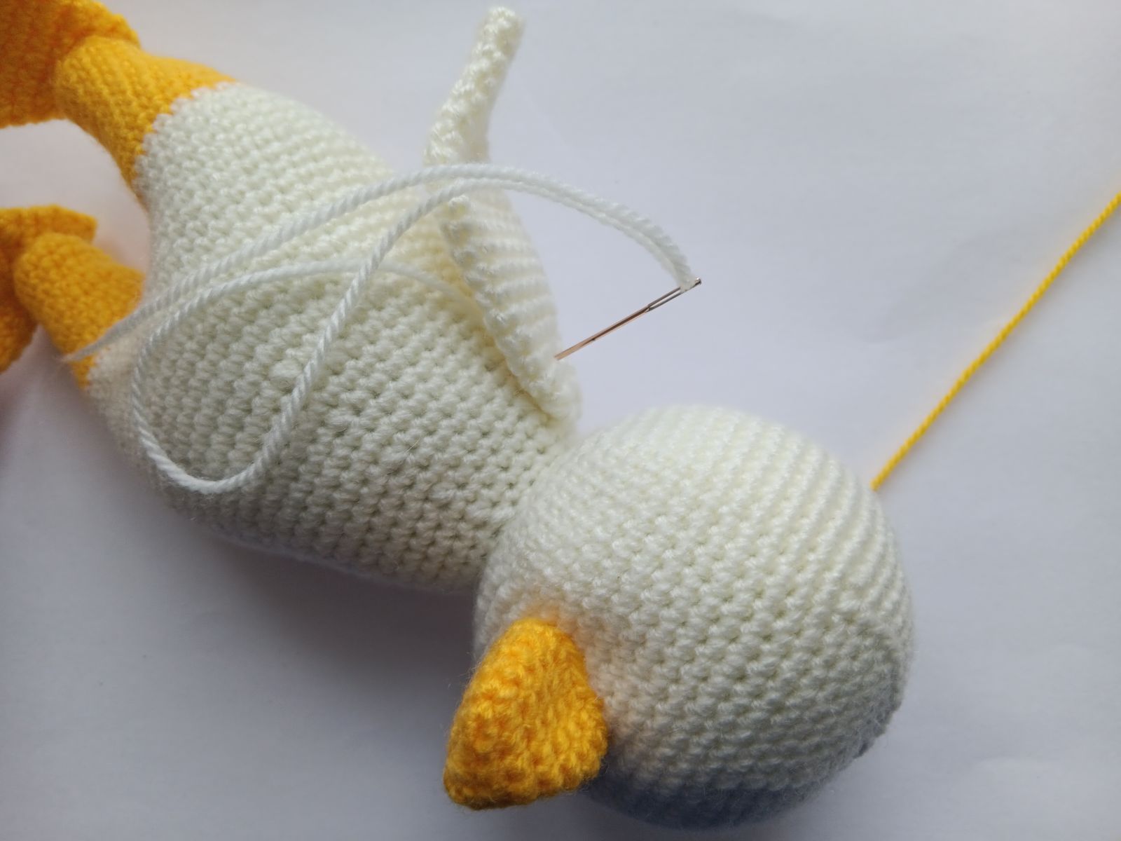 Blog-Inhaltsbild für 'Ente häkeln. Kostenlose Häkelanleitung'