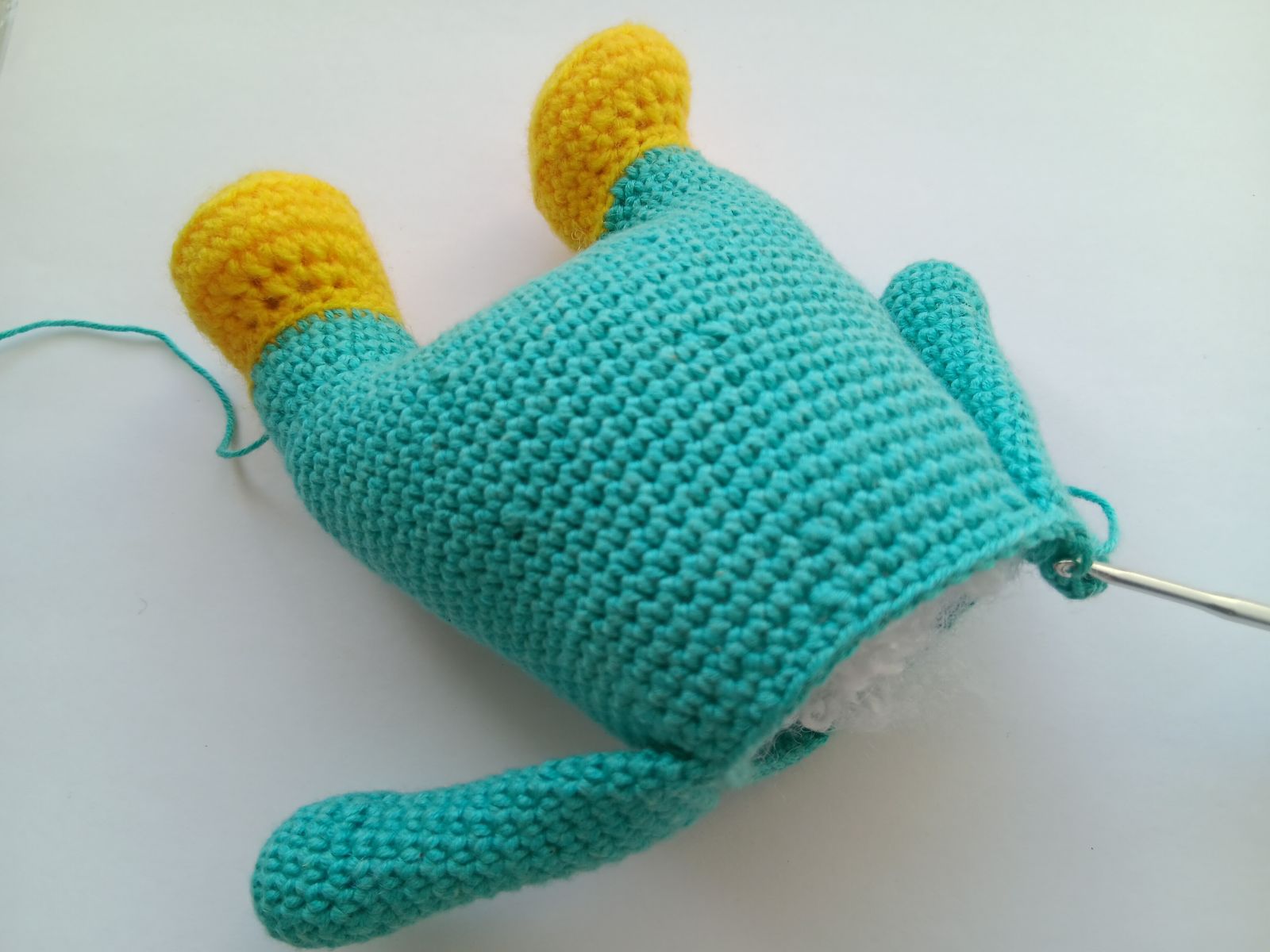 Blog-Inhaltsbild für 'Hase häkeln. Kostenlose Häkelanleitung'