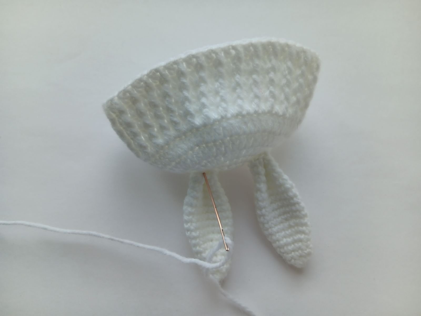 Blog-Inhaltsbild für 'Hase häkeln. Kostenlose Häkelanleitung'