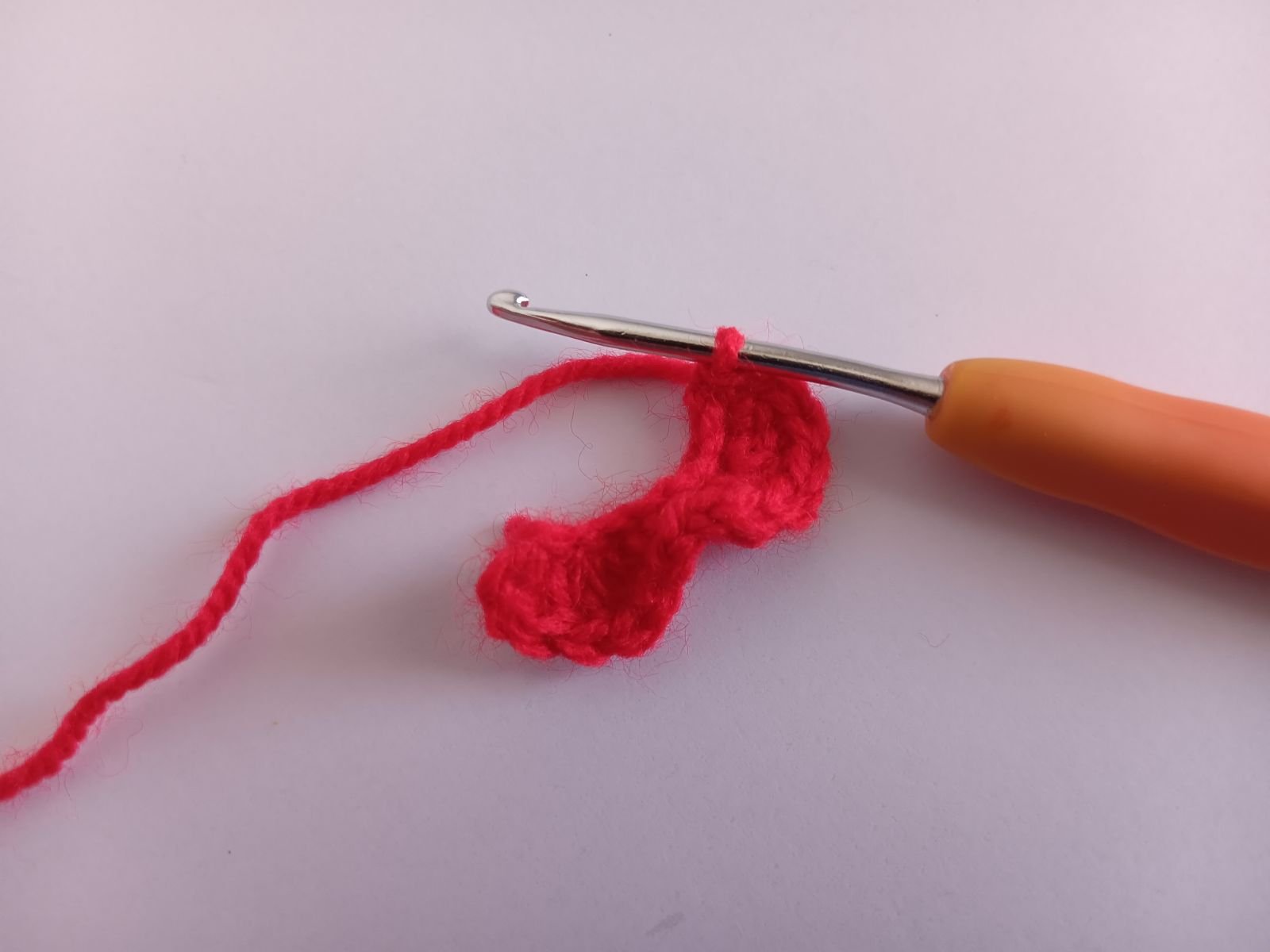 Blog-Inhaltsbild für 'Kostenlose Häkelanleitung. Küken.'