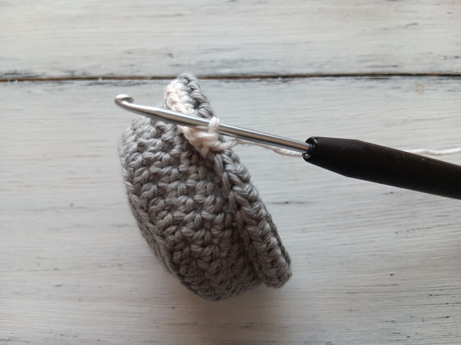 Blog-Inhaltsbild für 'Rentier häkeln. Kostenlose Anleitung'