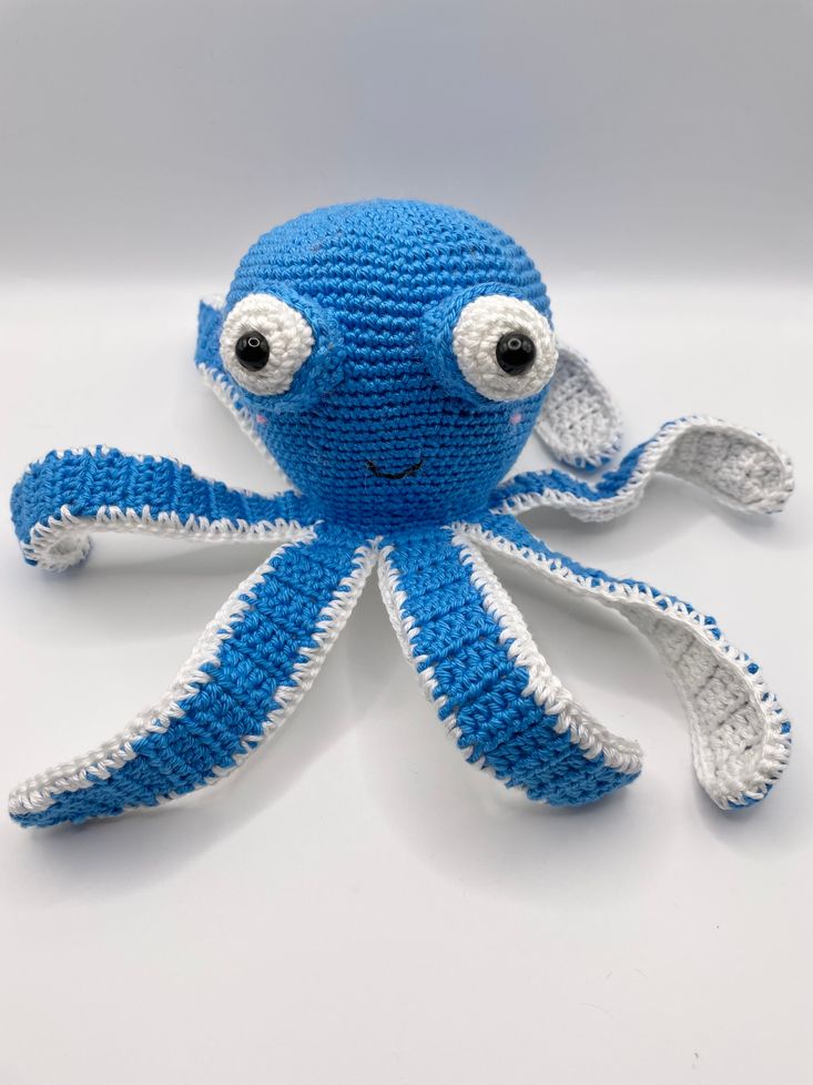 Blog-Inhaltsbild für 'Kostenlose Anleitung Amigurumi Oktopus häkeln'