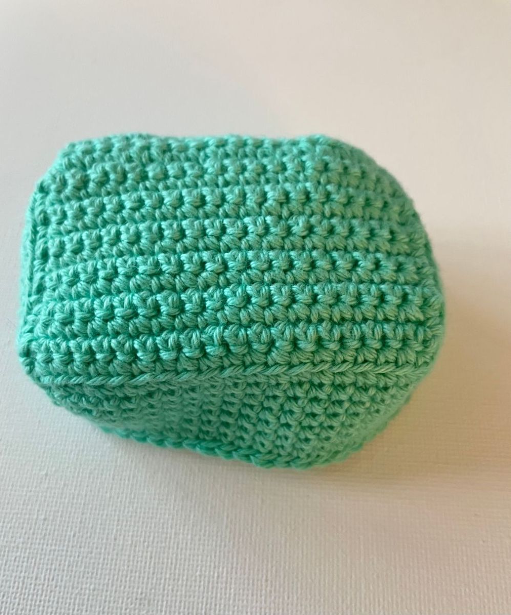 Blog-Inhaltsbild für 'Kostenlose Anleitung Frosch-Toilettenrollen-Überzieher'