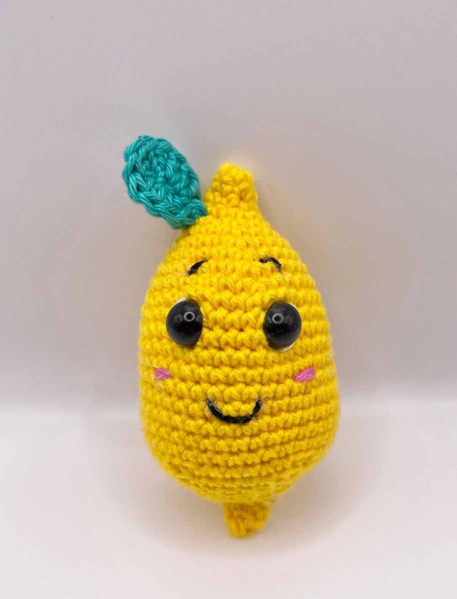 Blog-Inhaltsbild für 'Häkeln für Anfänger: Amigurumi-Obst mit kostenloser Anleitung'