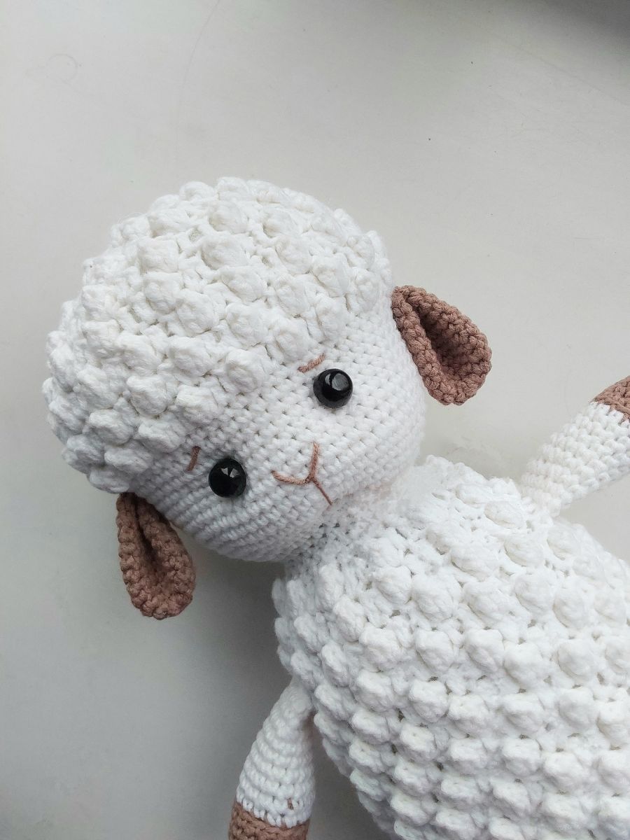 Blog content image for 'Free Crochet Pattern for Sheep Amigurumi'