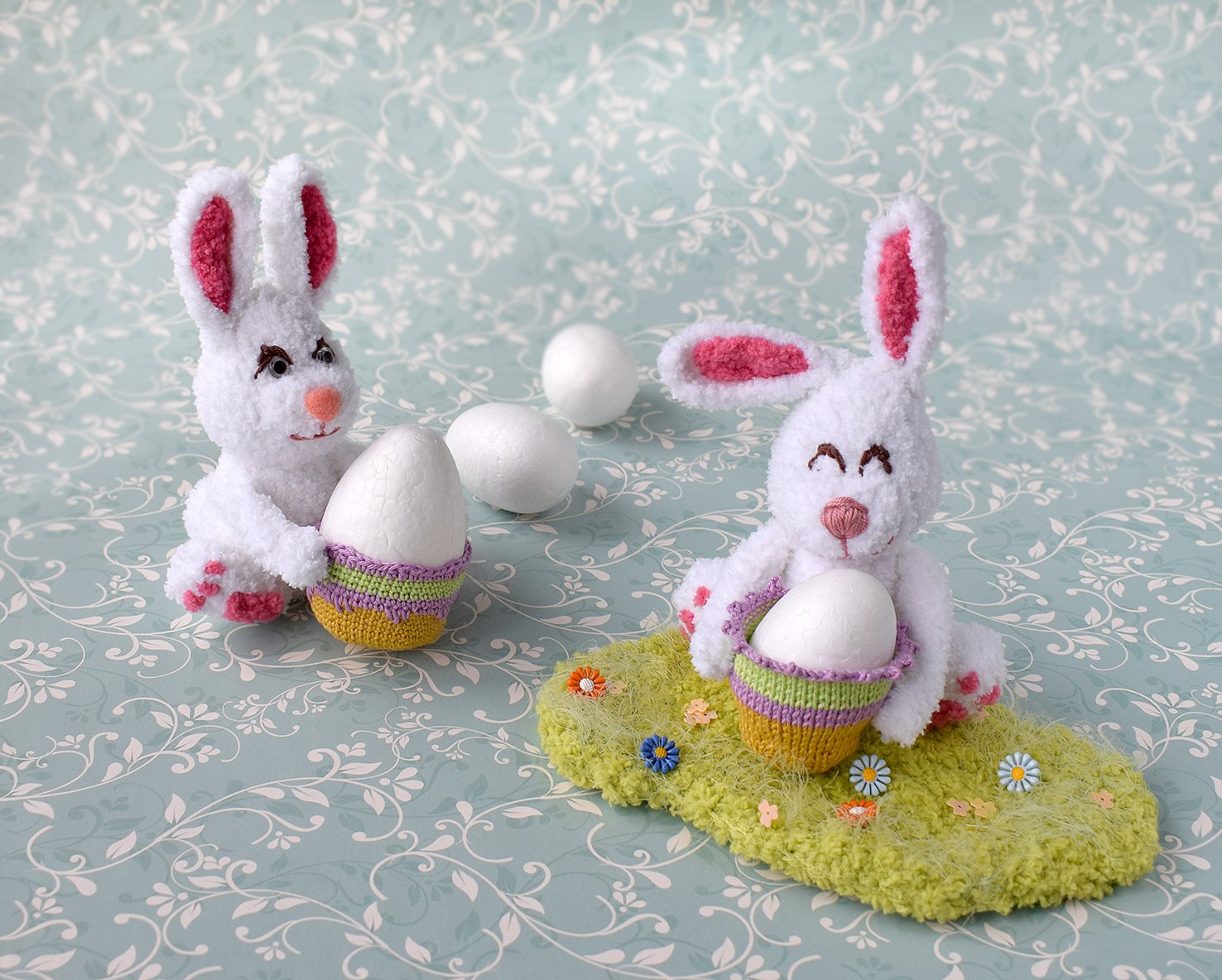 Blog content image for 'The Easter Bunny. 2 in 1 - crochet + knitting'