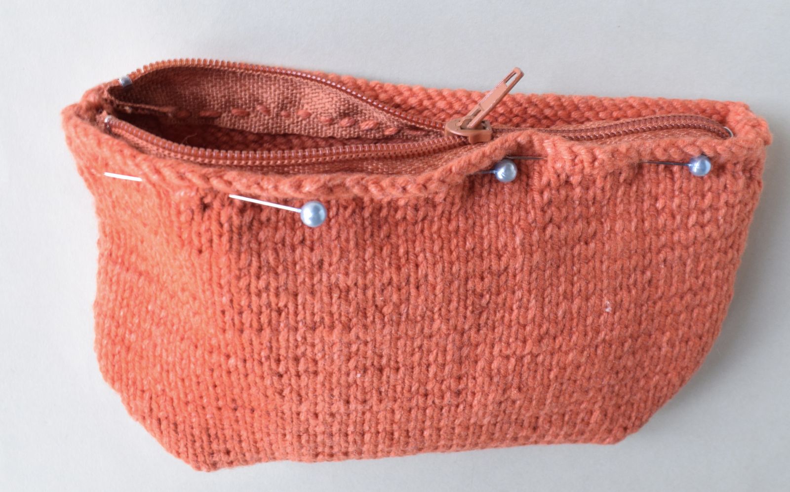 Blog content image for 'Purse « dog ». 2 in 1 - crochet + knitting'