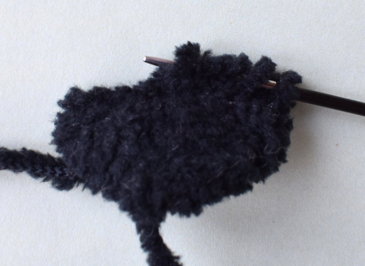 Blog content image for 'Purse « dog ». 2 in 1 - crochet + knitting'