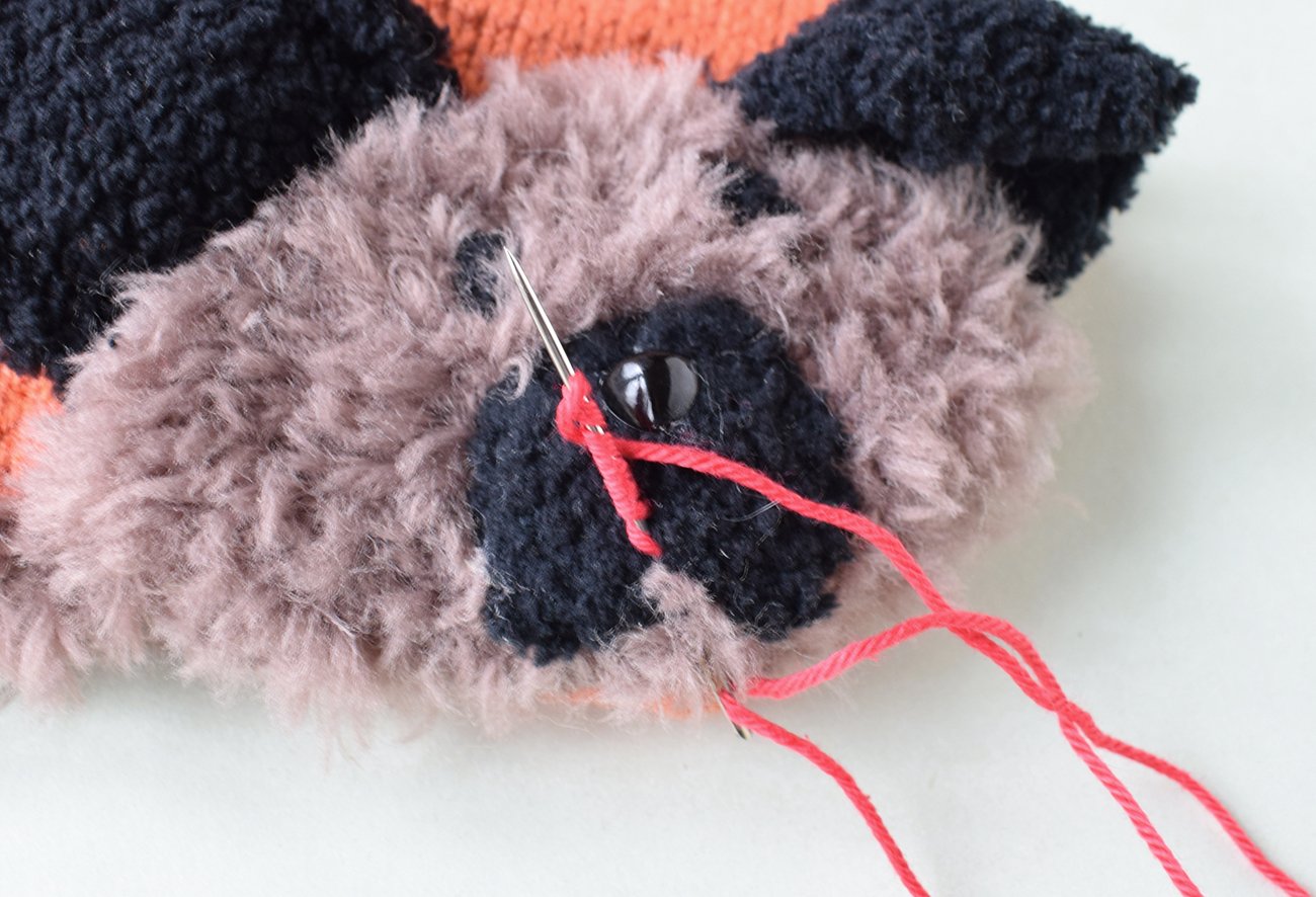 Blog content image for 'Purse « dog ». 2 in 1 - crochet + knitting'