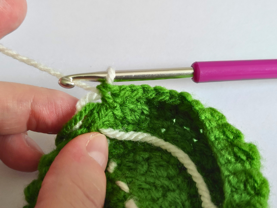 Blog-Inhaltsbild für 'Kostenlose Anleitung: Amigurumi Kastanie'