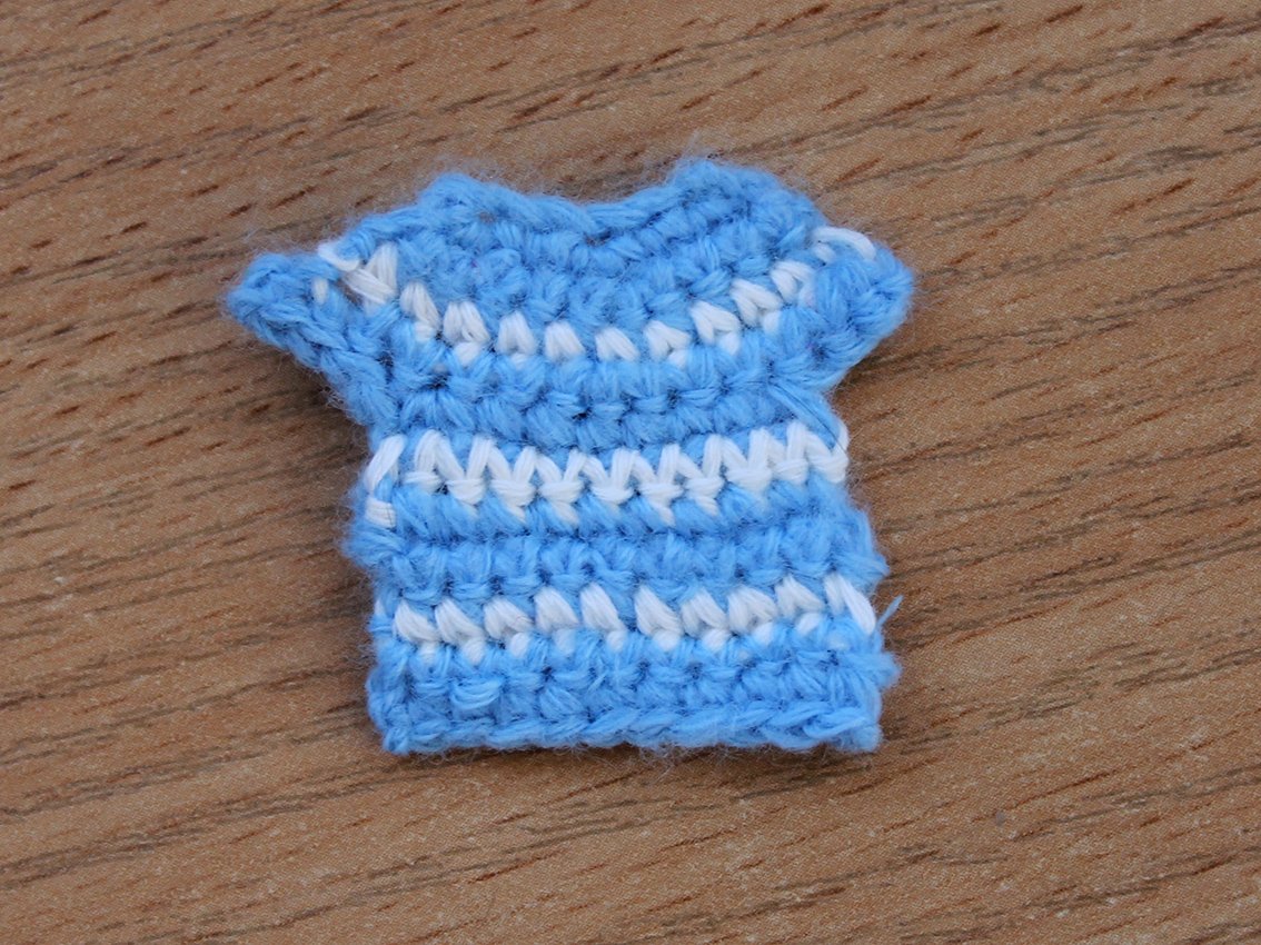 Blog content image for 'Family crocheted wall hanging'