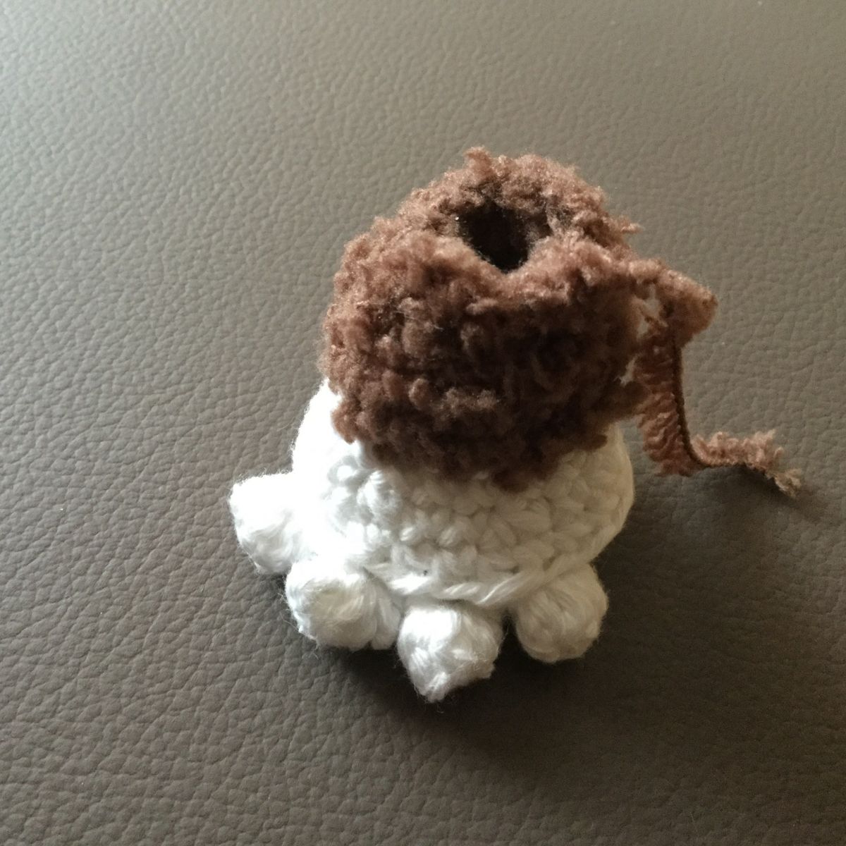 Blog-Inhaltsbild für 'kostenlose Häkelanleitung „Yeti Yuki“ Amigurumi'