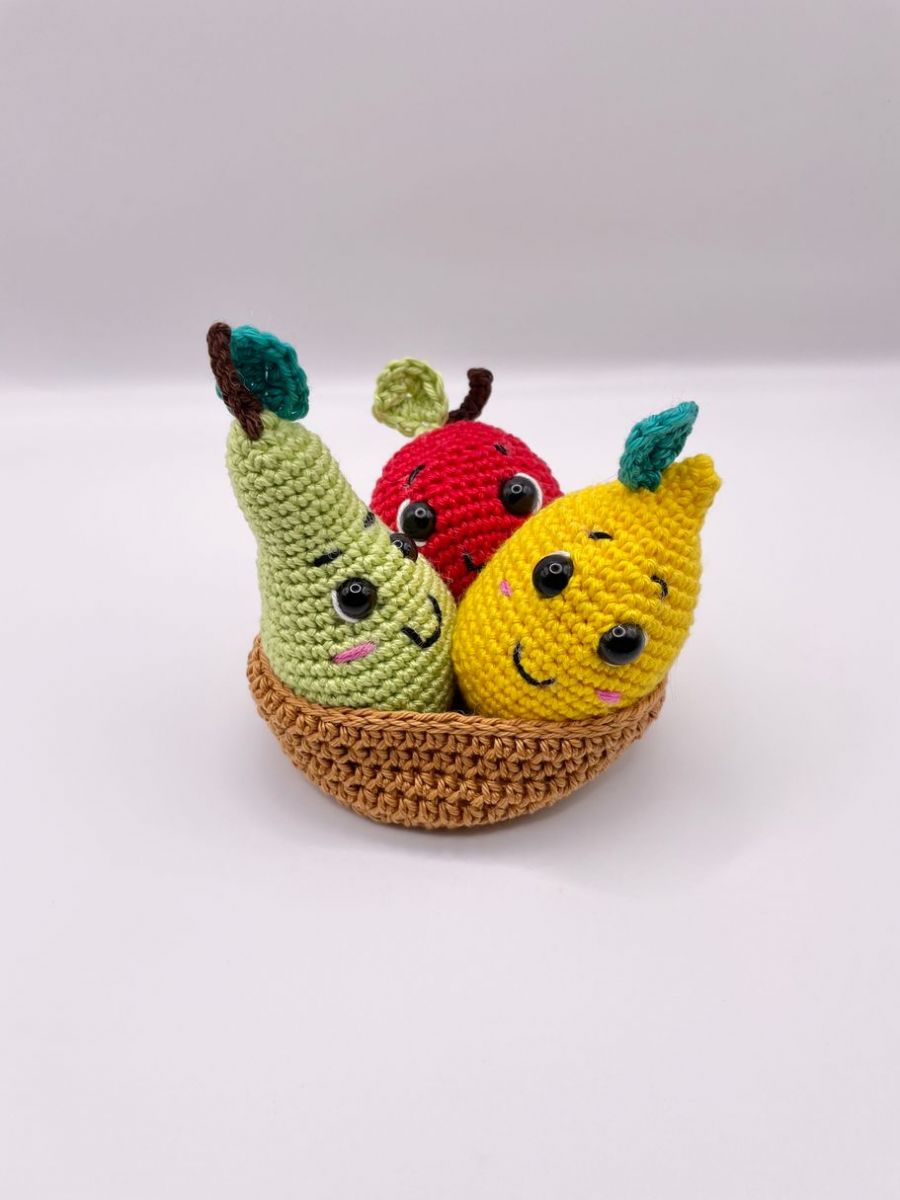 Blog-Inhaltsbild für 'Häkeln für Anfänger: Amigurumi-Obst mit kostenloser Anleitung'