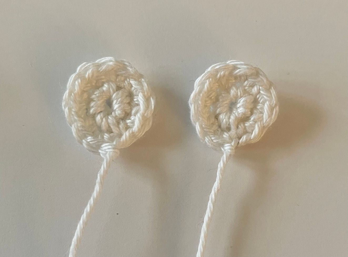 Blog-Inhaltsbild für 'Kostenlose Häkelanleitung für ein niedliches Pilzhaus'