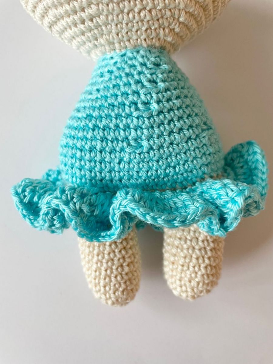 Blog-Inhaltsbild für 'Kostenlose Anleitung: Niedliche Amigurumi-Puppen häkeln für Anfänger'