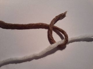 Blog-Inhaltsbild für 'Knoten der bei der Wolle Herstellung verwendet wird'