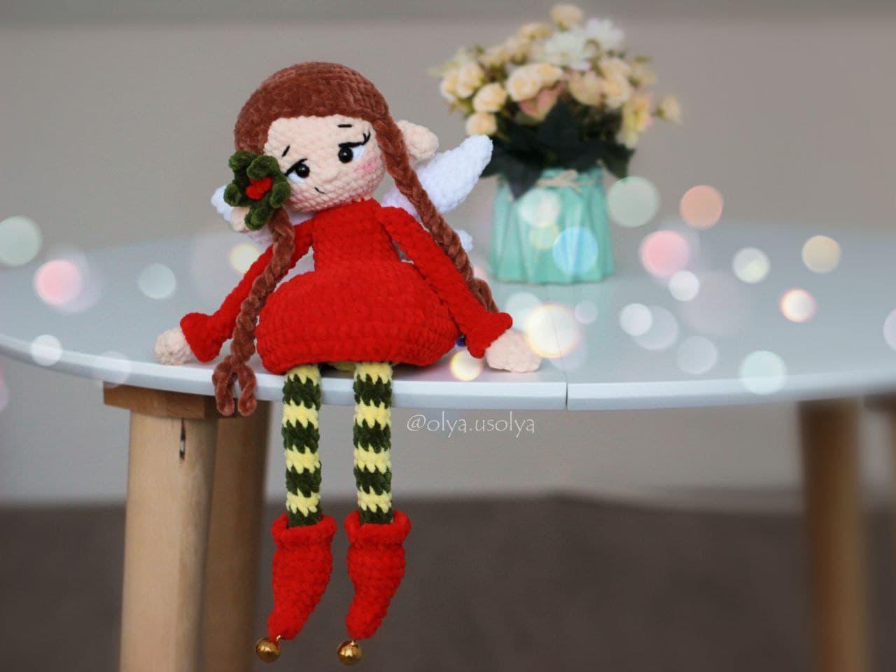 Blog content image for 'a new Christmas Elf!'