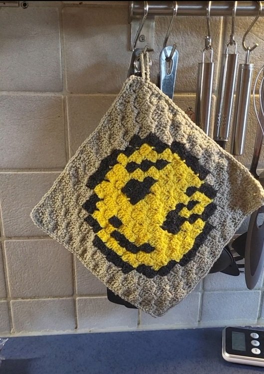 Smiley C2C Topflappen in 2 Designs