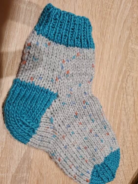 Strickanleitung Baby-Socken, Gr. 22/23