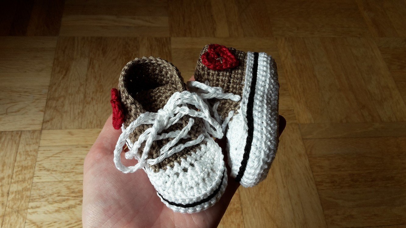 Häkelanleitung für Baby-Turnschuhe (#2)