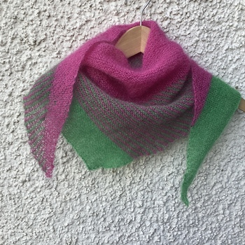 Aus 40 gr. Drops Kid-Silk gestrickt