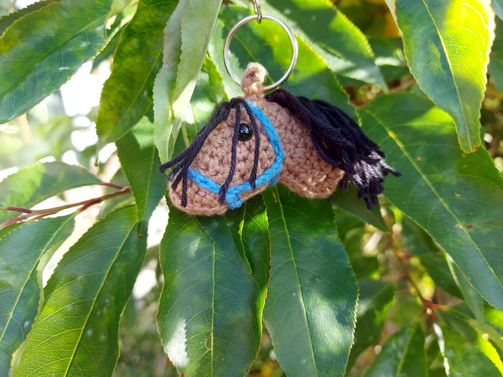 Schlüsselanhänger - Taschenbäumler - Pferdekopf Häkelanleitung