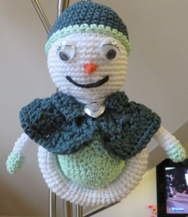 Amigurumi &quot; Schnee Ball Mann &quot; 12 cm Groß