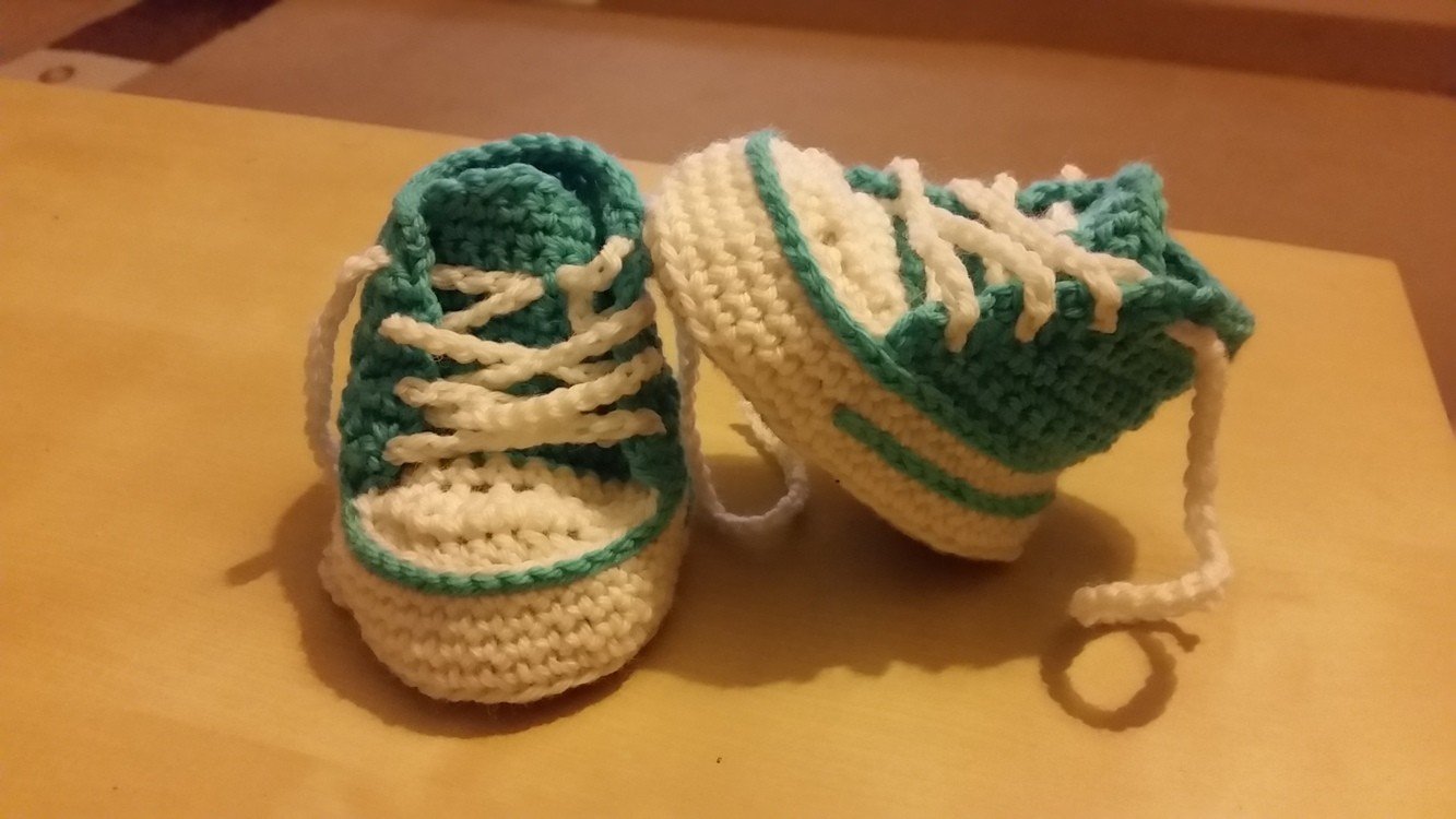 H&auml;kelanleitung f&uuml;r trendige Babyschuhe