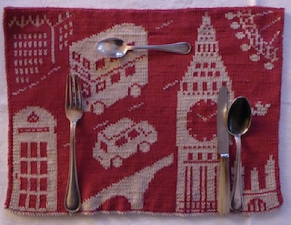 Double Knitting Pattern Placemat &quot;London&quot;