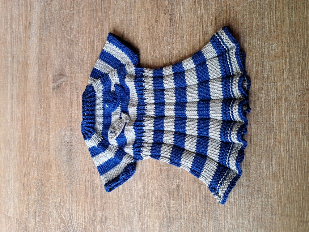 Buntes Raglankleidchen für Puppen - Strickanleitung