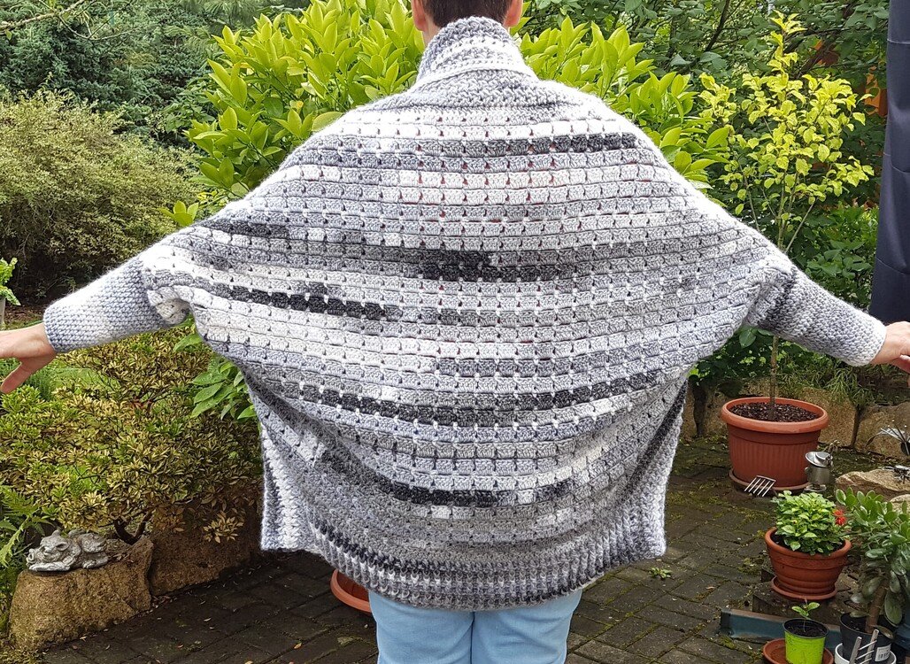 Crochet Pattern for Cardigan „Cosy“