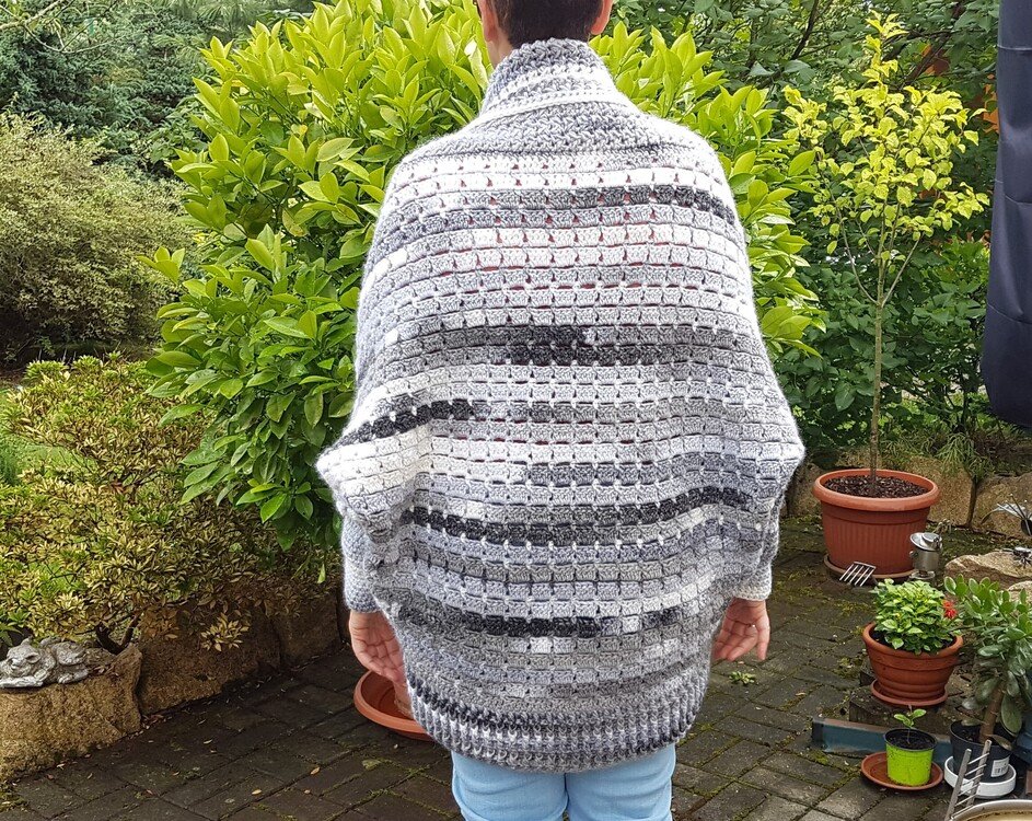 Crochet Pattern for Cardigan „Cosy“