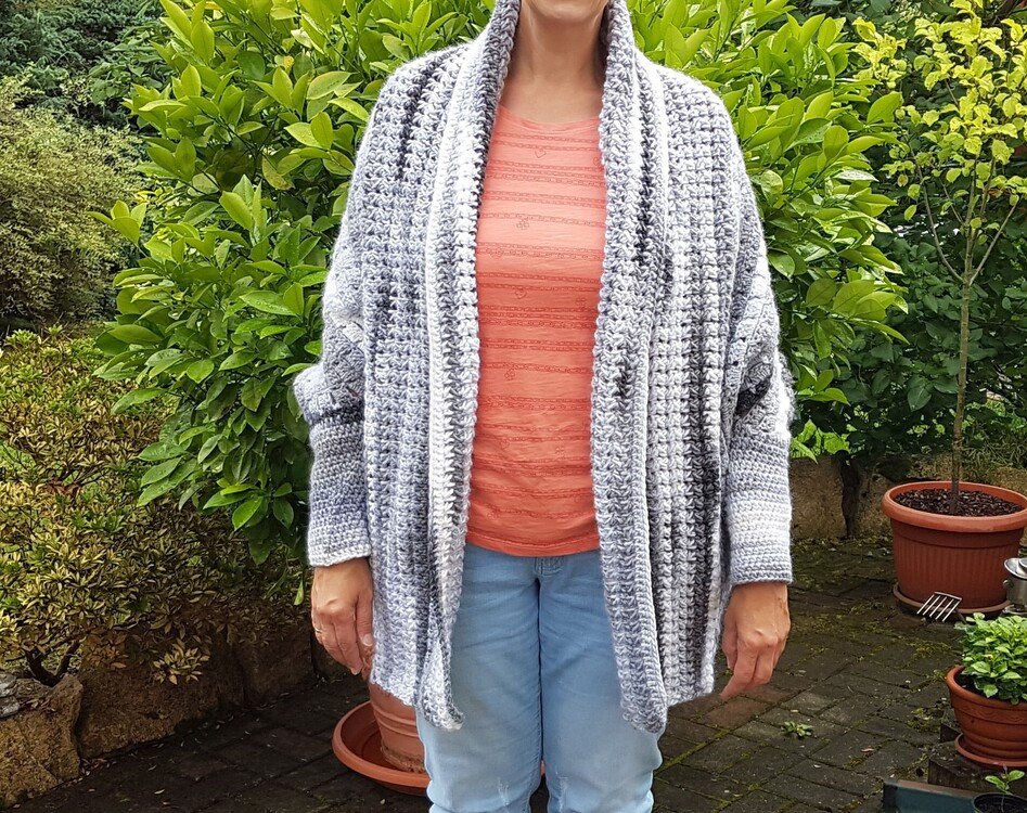 Crochet Pattern for Cardigan „Cosy“