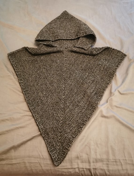 Häkelanleitung Hooded Poncho