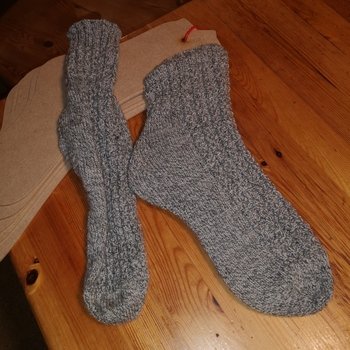 Wieder ein paar Socken fertig.