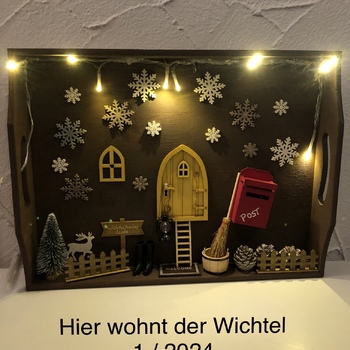 Mein Wichtel findet mit einer kleinen Lichterkette leichter nach Hause.