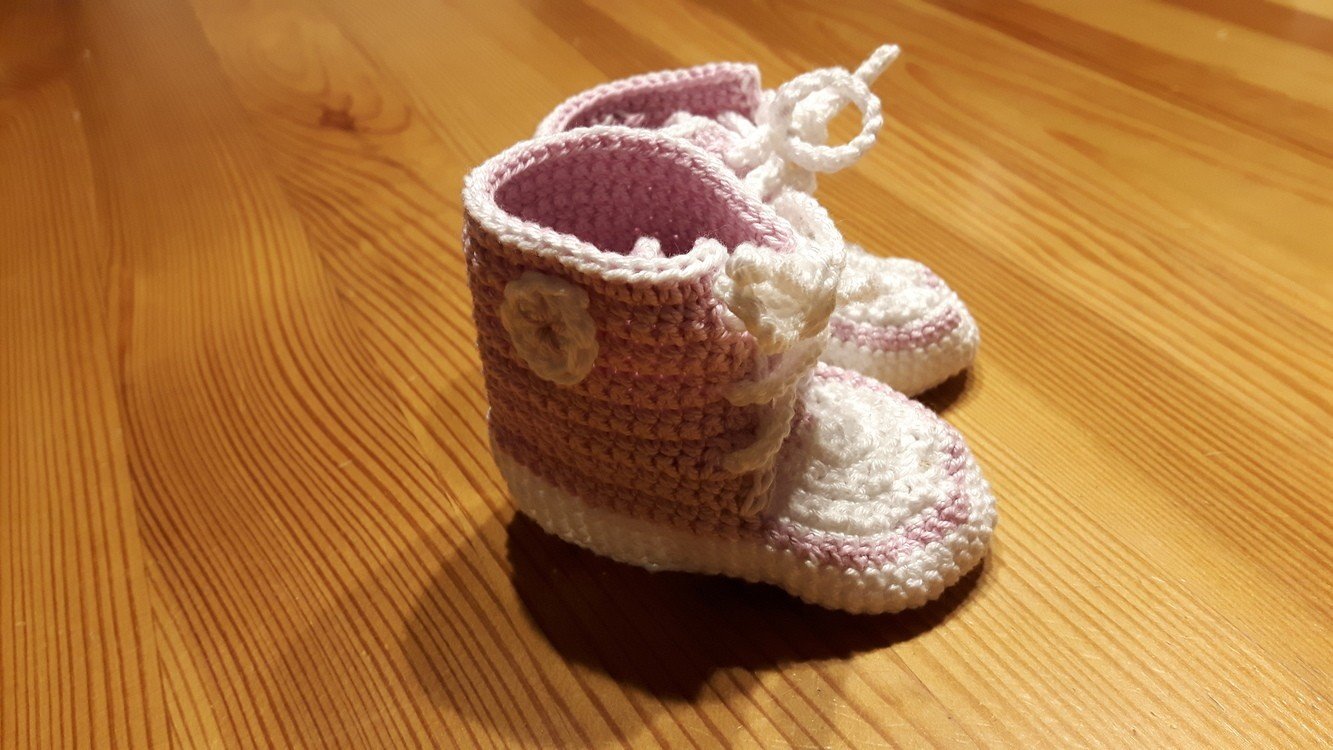 Häkelanleitung Babyschuh &quot;Sneaker&quot;