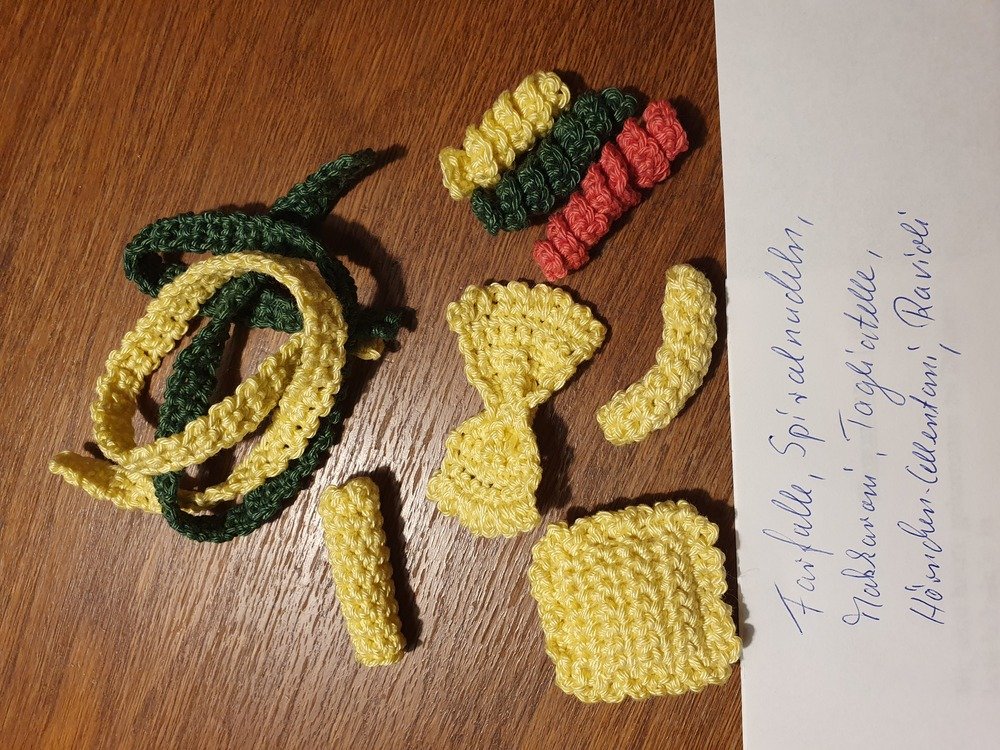 Crochet pattern for 6 sorts of pasta