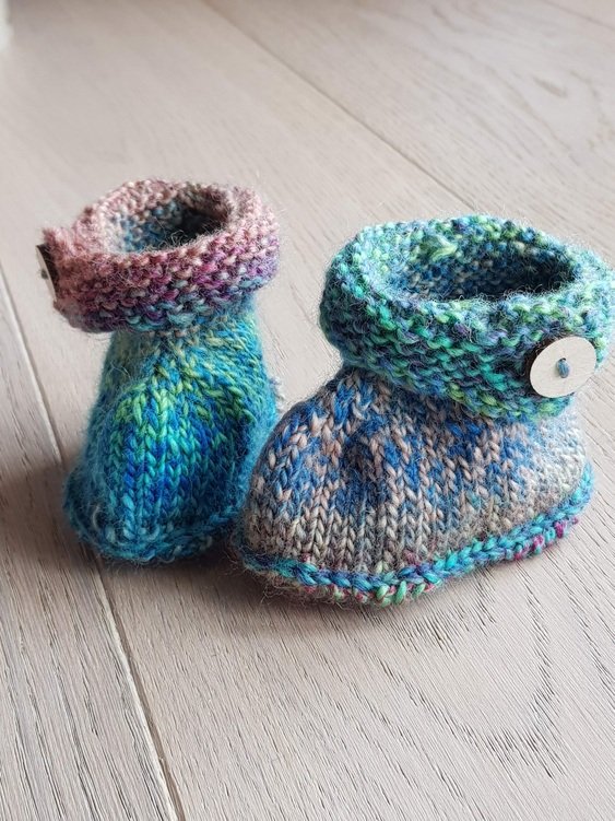 Baby Shoes Knitting Pattern