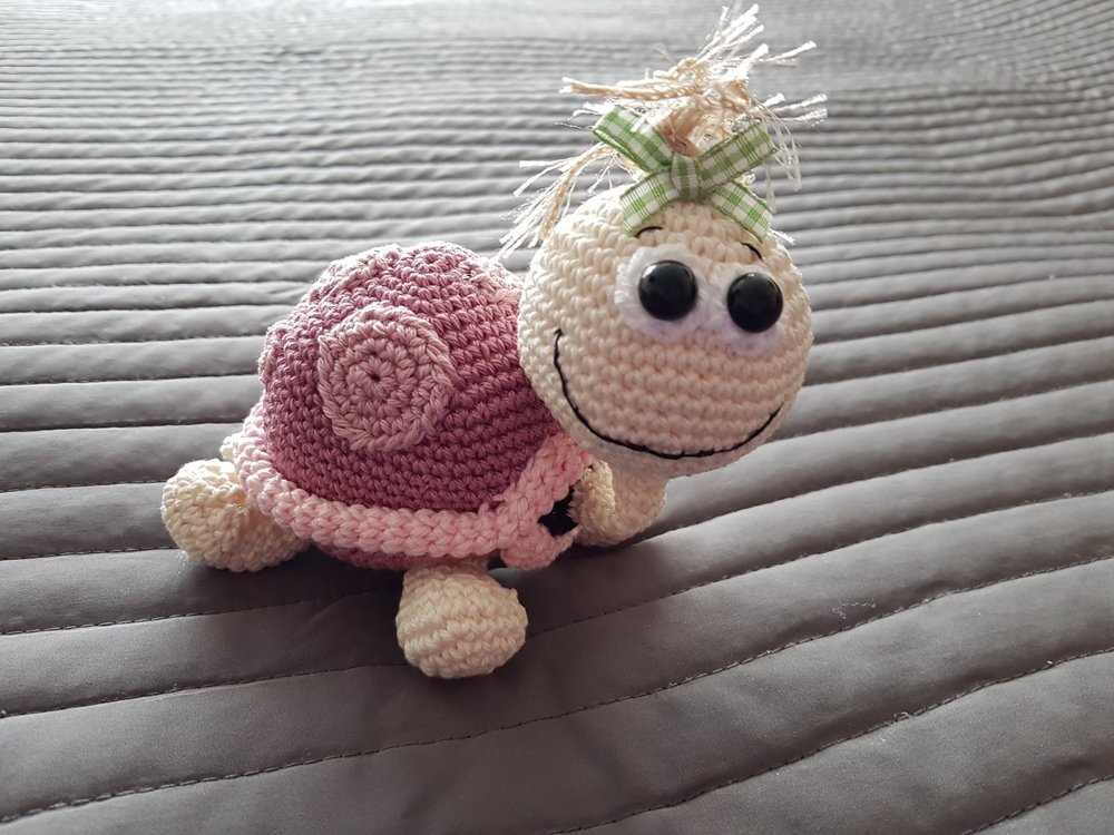 Turtle with umbrella -- Crochet Pattern by Haekelkeks®