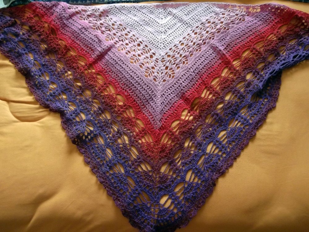 &#039;Lomasi&#039; Triangular Shawl