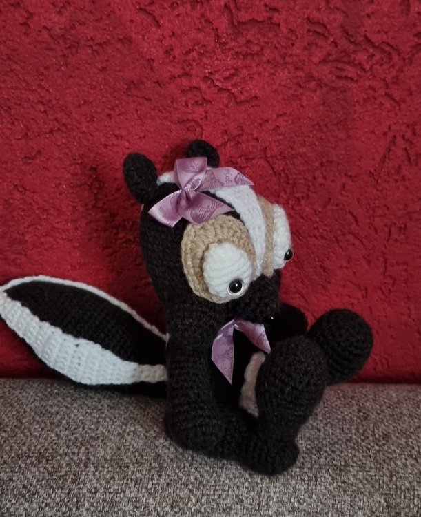 Crochet pattern Skunk