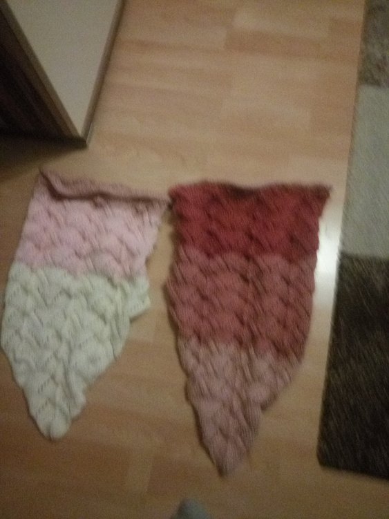 *Jeansfreund* luftiger Loop in Dreiecksform, Frühlingsloop, schnell gestrickt