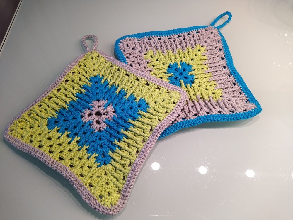 Mosaic Granny Potholders - Mix