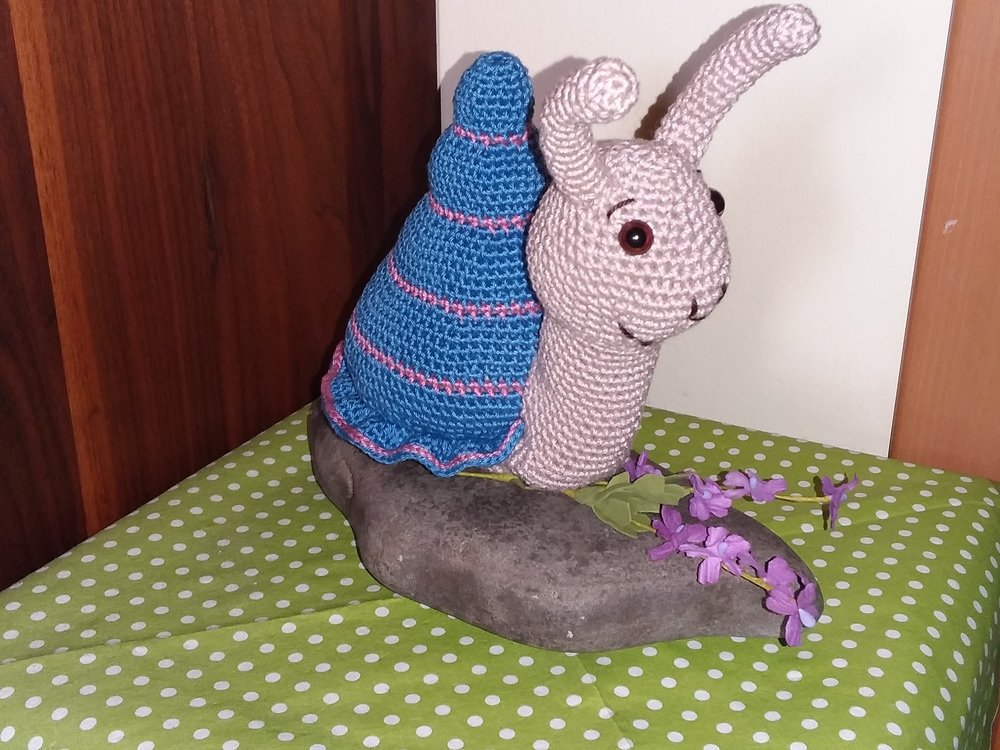 Crotchet Pattern Snail Rosi